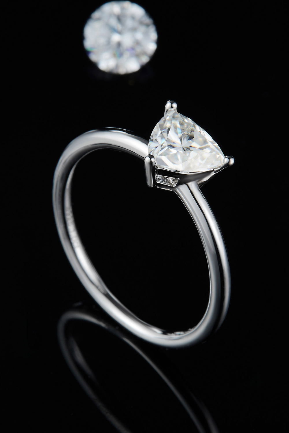 1 Carat Moissanite 925 Sterling Silver Solitaire Ring